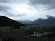Thumbnail shows lightbox, image name shows slide